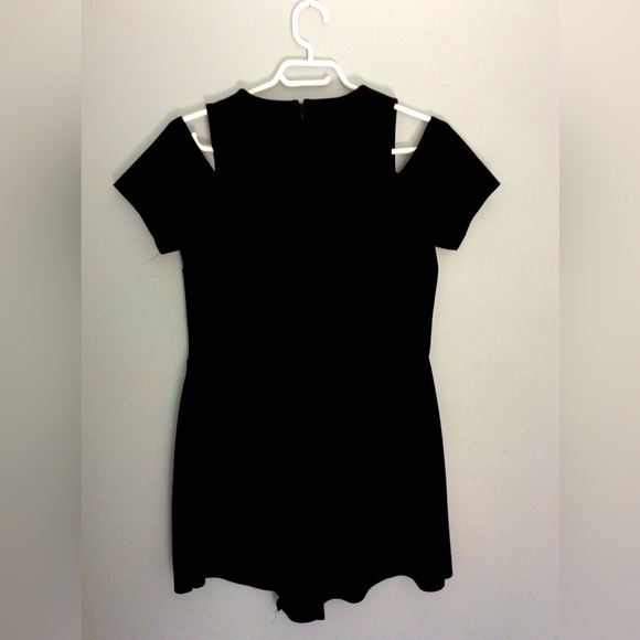 Zara Romper - Picture 2 of 3